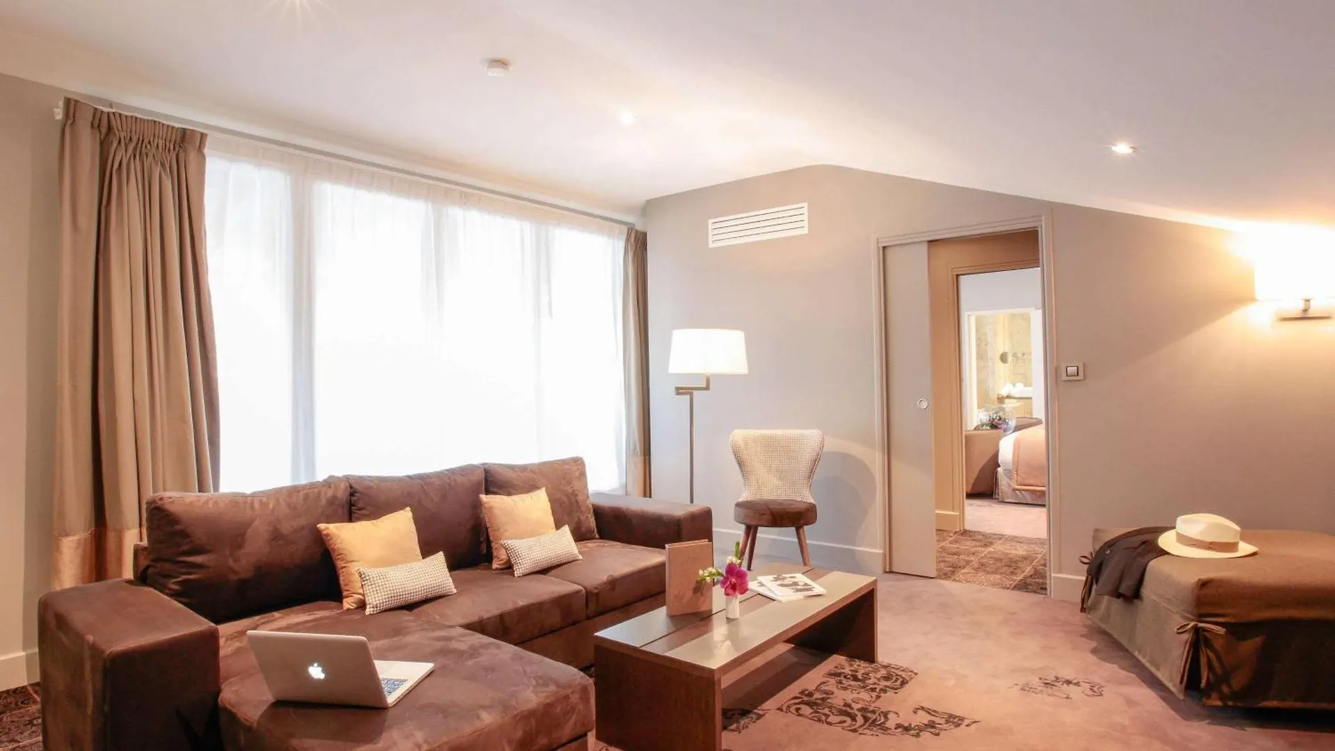 *****  La Cour Des Consuls Hotel And Spa Toulouse - Mgallery Francie